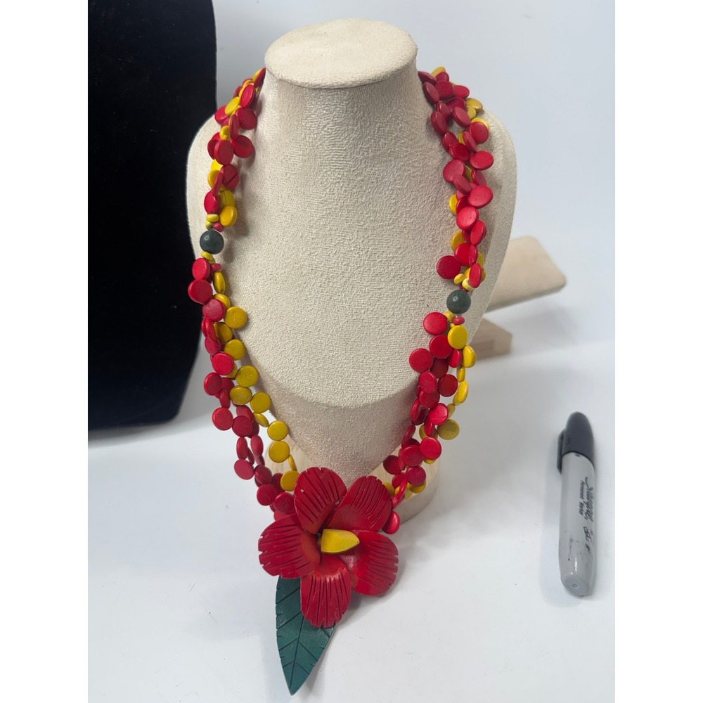 Vintage Red Yellow Wood Bead Hibiscus Flower Statement Necklace Tropical Boho